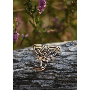 Bronze brooch, Celtic trinity