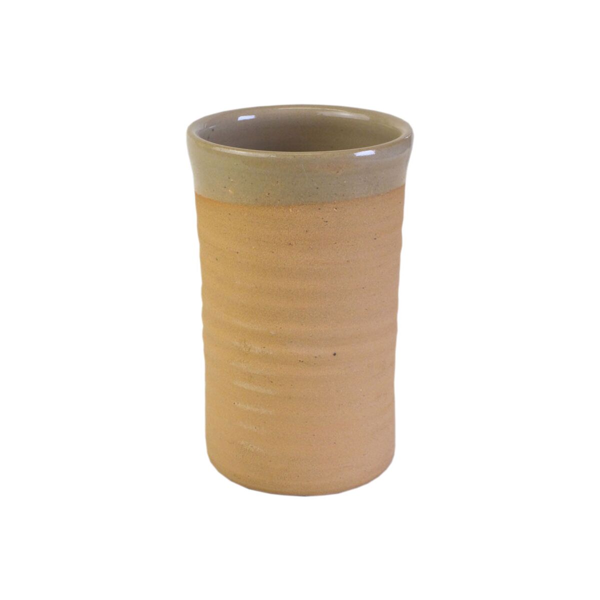 High Medieval clay drinking cup, 0.5 liters
