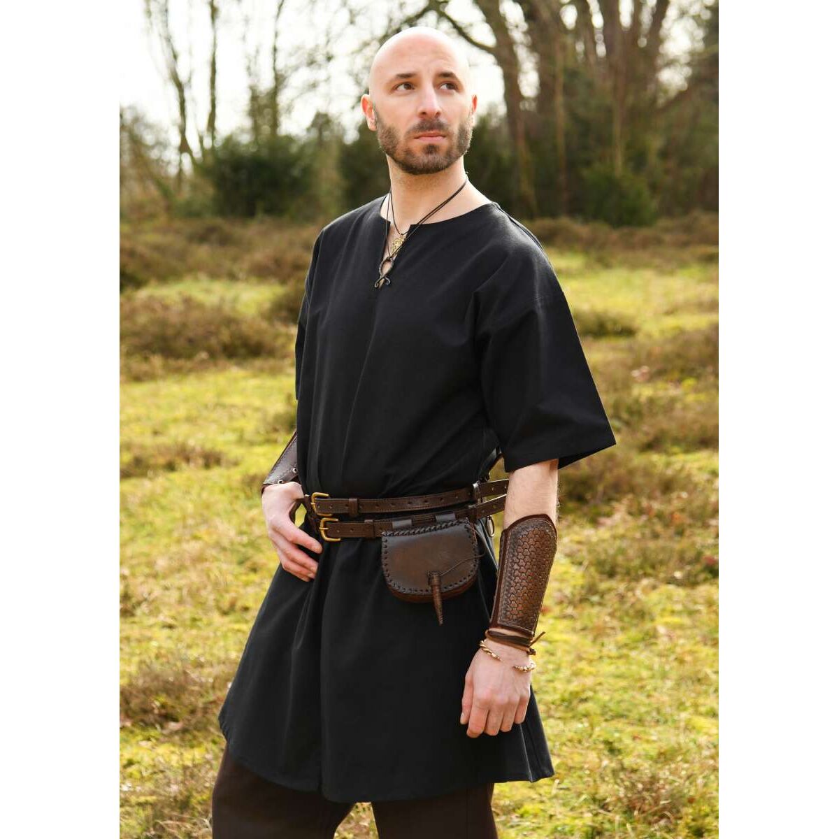 Medieval tunic, short-sleeved, black “Jasper” L