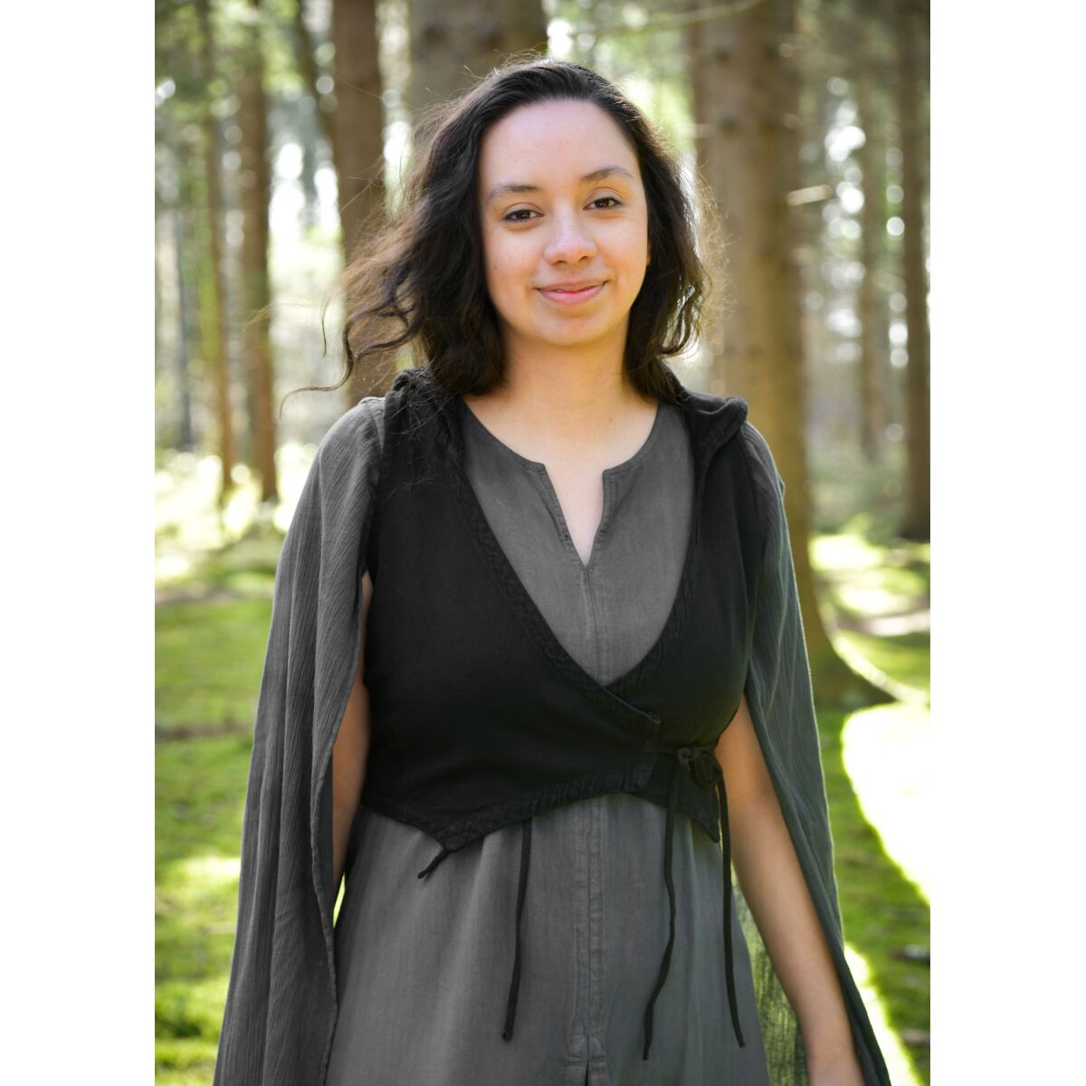 Medieval waistcoat with hood black ladies "Nalen"