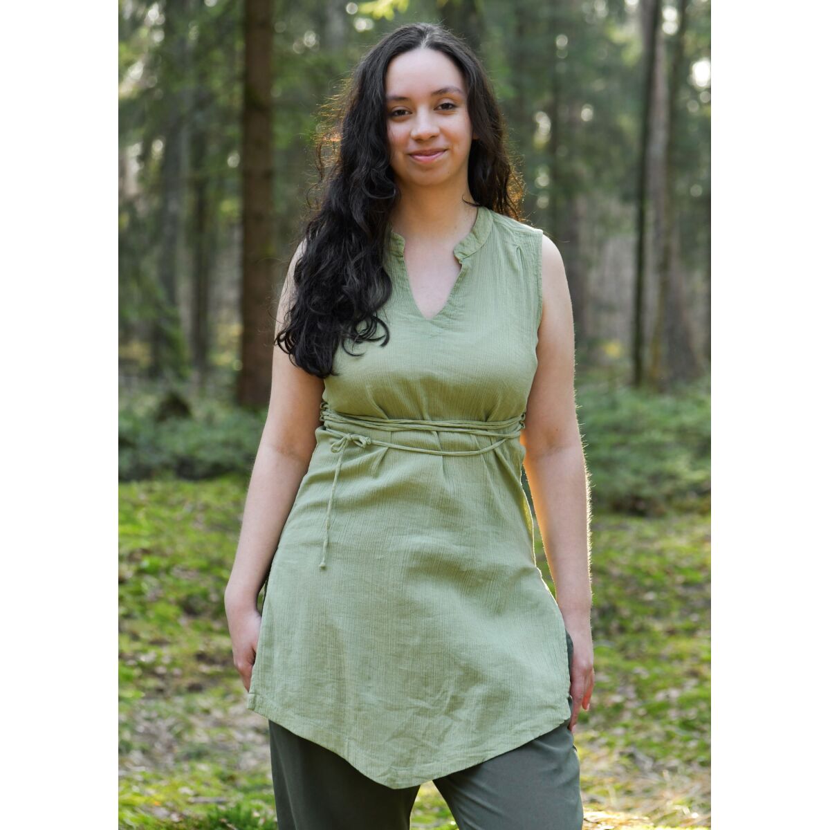 Medieval tunic ladies washed green sleeveless "Nimith" XXL