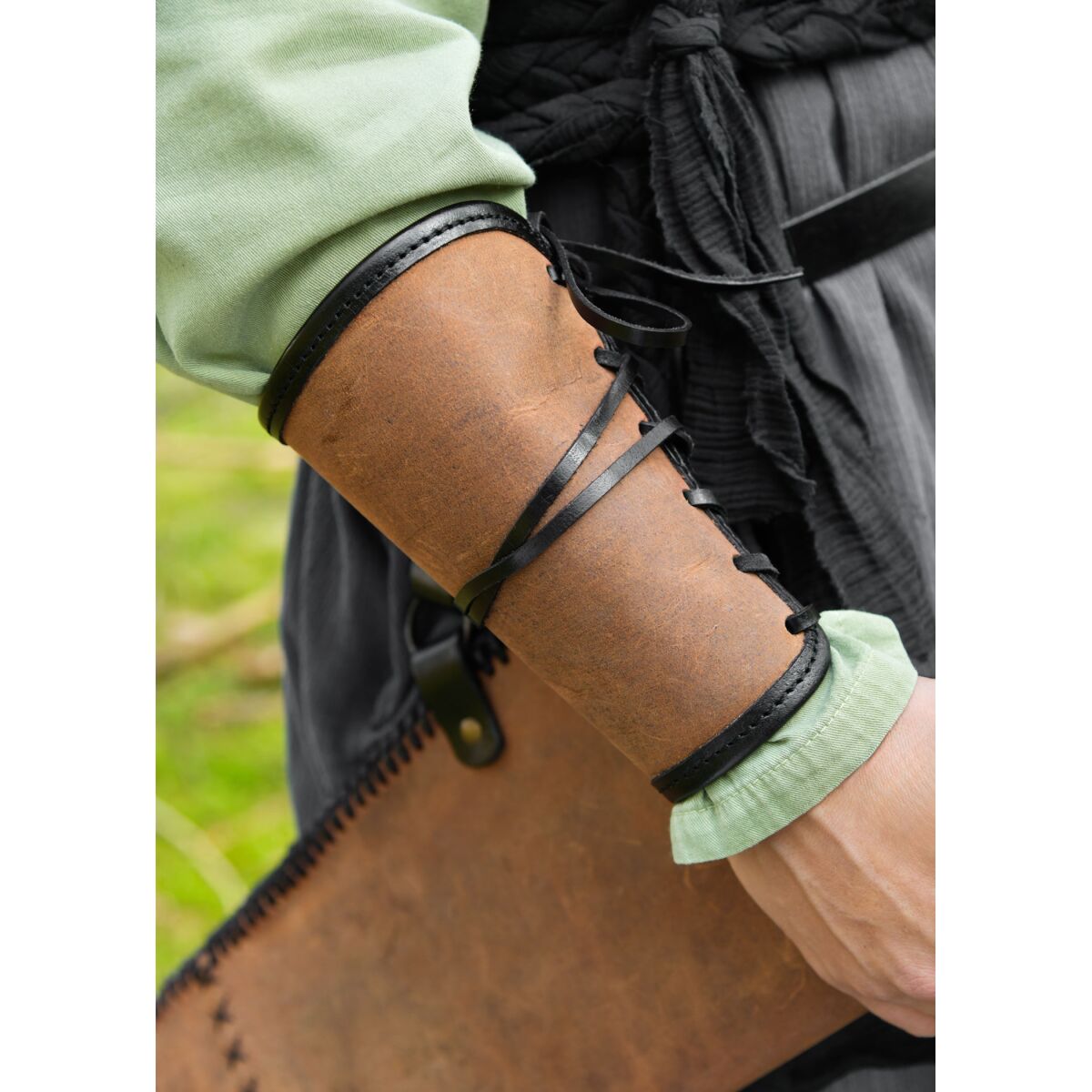 Leather arm guard brown oiled leather lacing - pair