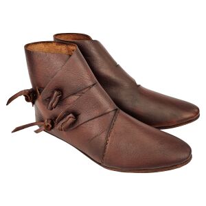 Early medieval toggle shoes or halfboots brown